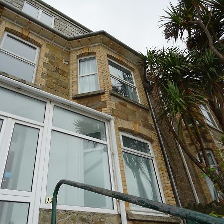 Hotel Ocean Breeze New Quay Exterior foto